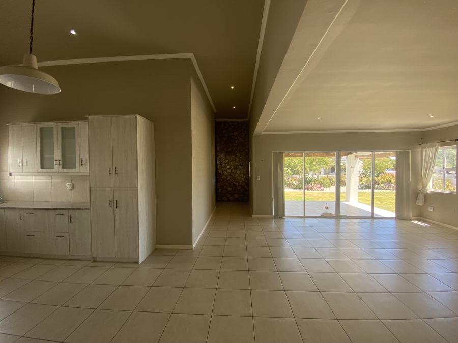 3 Bedroom Property for Sale in Jacobsbaai Western Cape